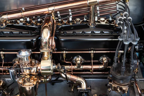 bir rolls royce silver Bay şafak 1908 motor