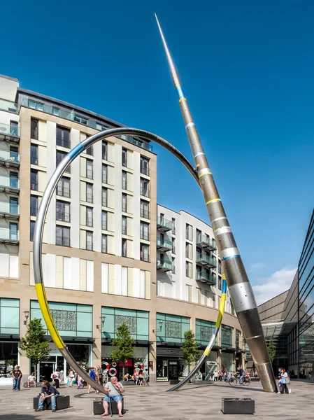 Aliança escultura Centro da Cidade de Cardiff — Fotografia de Stock