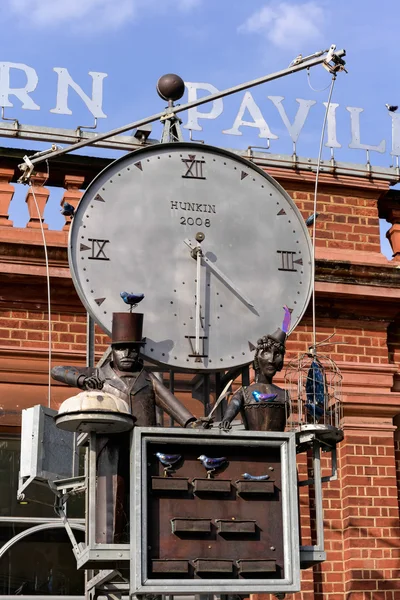 London Zoo Clock — Stock Photo, Image