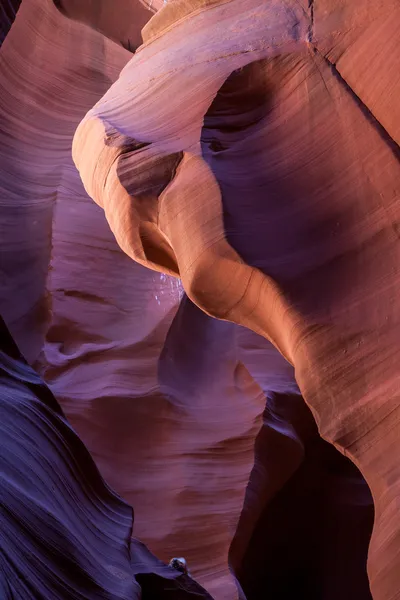 Photographer at work in Lower Antelope Canyon — Stock Photo, Image