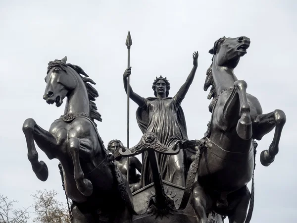 LONDRA marzo 2014 - Veduta della statua della Boudicea — Foto Stock