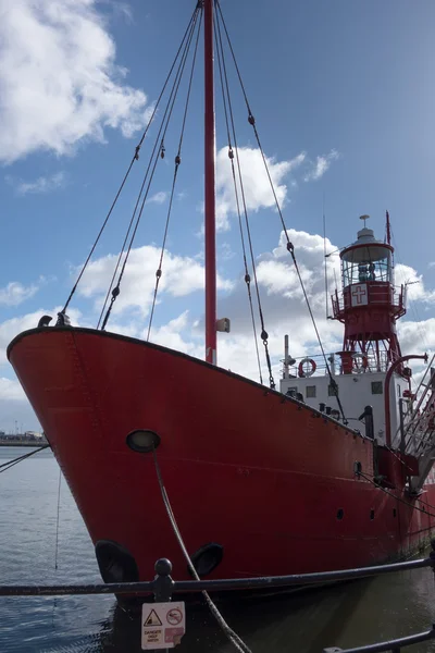 Cardiff Storbritannien mars 2014 - Visa av lightship 2000 — Stockfoto