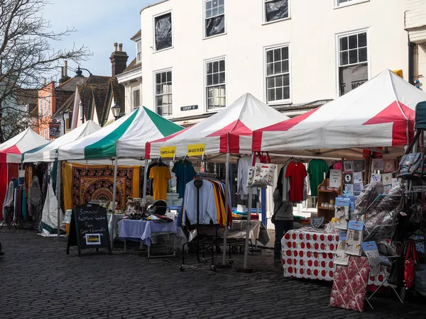 Vue du marché de la rue à Faversham — Photo