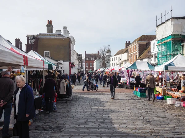 Weergave van de straatmarkt in faversham — Stockfoto