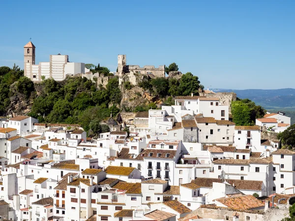 Visa av casares i Spanien — Stockfoto