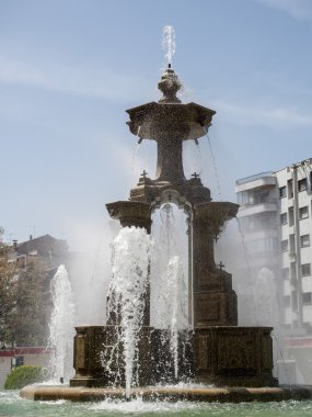granada şehrinde batallas çeşme