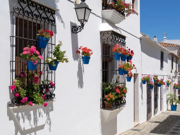 Straßenszene in Estepona — Stockfoto