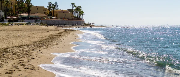 Praia de Dona Lola em Calahonda Costa del Sol — Fotografia de Stock