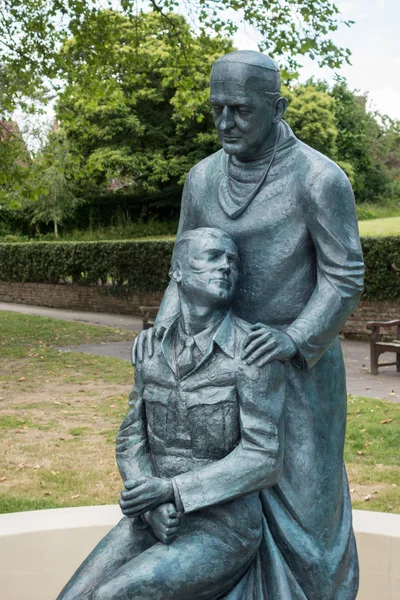 McIndoe Memorial in East Grinstead — Stock Photo, Image