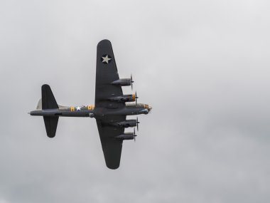 memphis belle boeing b 17 sally b bombacı Biggin hill üzerinde uçan