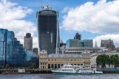 thames Nehri bina walkie talkie görünümünü