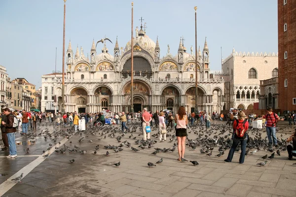 Vista de la Basílica de San Marco a Venezia — Foto de Stock