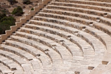kourion Kıbrıs'ta Kalesi'nde yapılan ampitheatre geri
