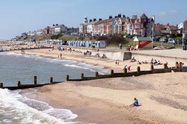 Southwold plajda görünümünü
