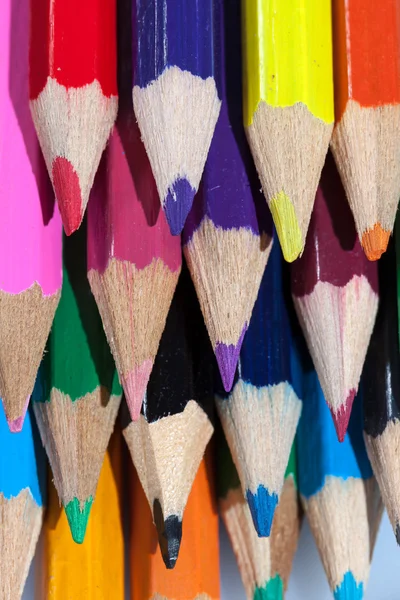 Un groupe de crayons de couleur — Photo