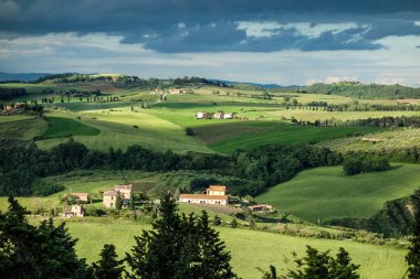 Val d 'Orcia Toskana' daki çiftlik.