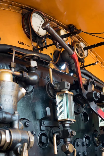 Locomotora de clase U en la estación de East Grinstead — Foto de Stock