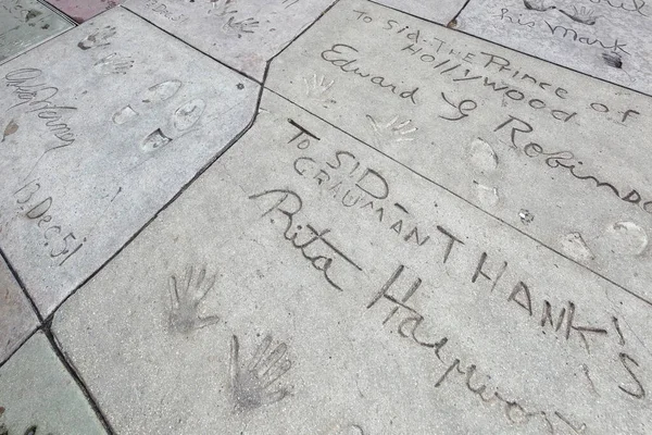 Hollywood Kalifornia Usa Lipiec Podpis Rity Hayworth Odciski Dłoni Hollywood — Zdjęcie stockowe