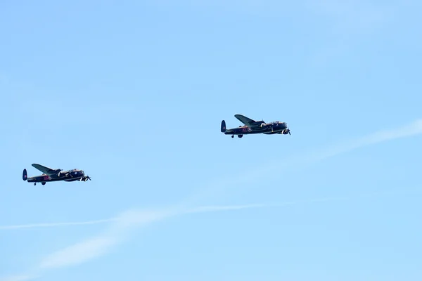 イーストボーン 2014年で空中に跳ねる航空ショー — ストック写真