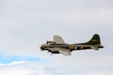 memphis belle boeing b 17 bombacı Shoreham Havaalanı uçan