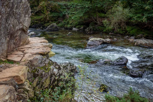 Widok Rzekę Glaslyn Jesienią — Zdjęcie stockowe