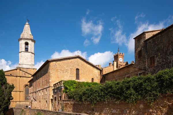 Pienza Tuscany Italy Μαΐου Πύργοι Του Καθεδρικού Ναού Και Του — Φωτογραφία Αρχείου