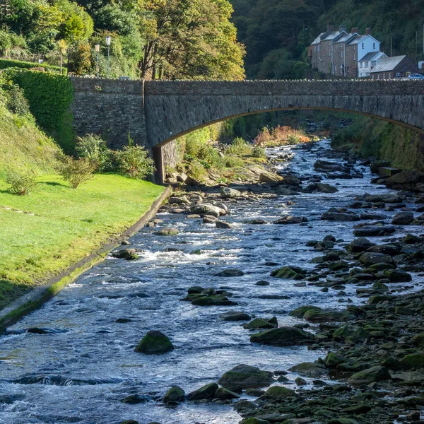 Lynmouth Devon 10月19日 2013年10月19日デヴォン州リンマスのリン川の眺め — ストック写真