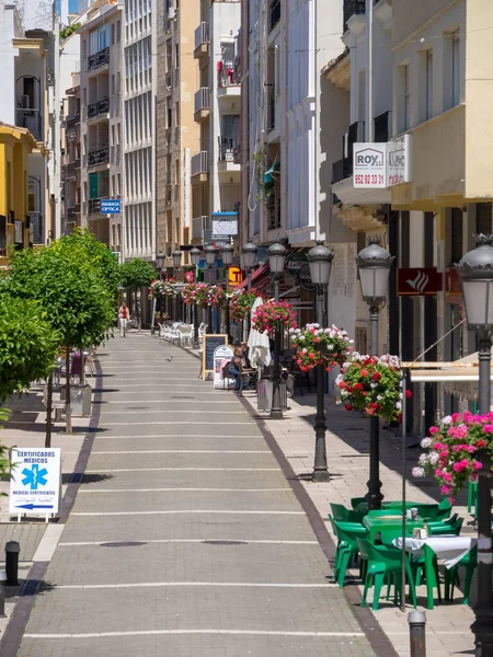 Estepona Andalucia Spanje Mei Straatscene Estepona Spanje Mei 2014 Twee — Stockfoto