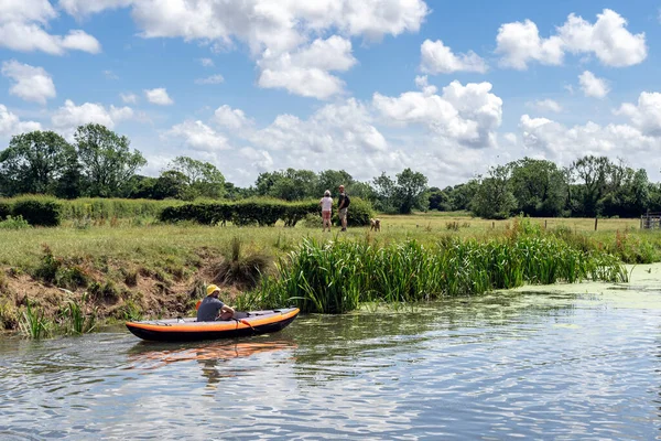 Barcombe East Sussex Czerwca 2022 Żeglarstwo Przy Pubie Anchor Barcombe — Zdjęcie stockowe