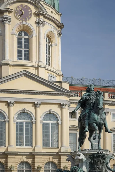Berlin Germany September 2014 Statue Frederic Great Charlottenburg Palace Berlinon — Stockfoto