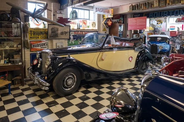 Jaguar 1951 Motor Museum Bourton Water — Stock Photo, Image