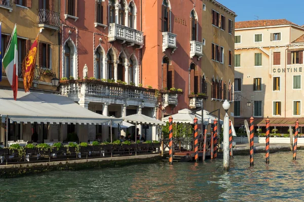 Venezia Italia Ottobre Edifici Colorati Venezia Ottobre 2014 Persone Non — Foto Stock