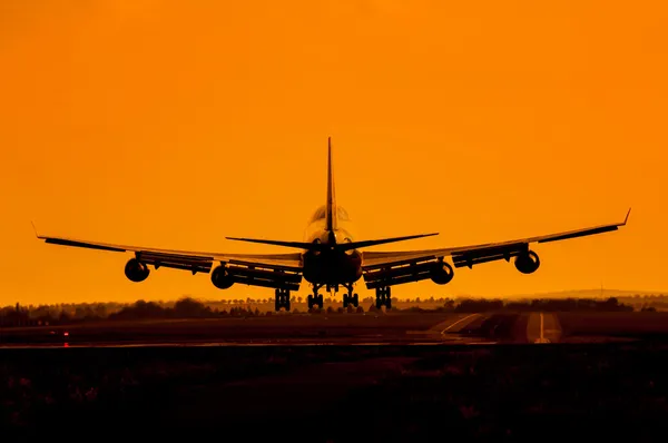 Landing — Stock Photo, Image