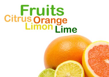 Bütün limon, limon ve portakal üzerinde beyaz izole görüntüsü