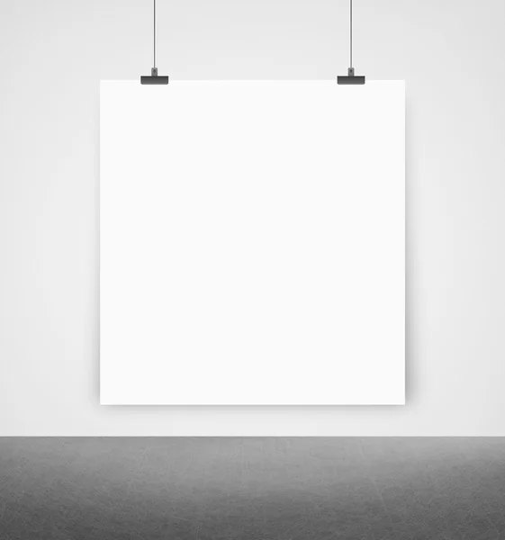 Λευκό αφίσα σε έναν τοίχο — Φωτογραφία Αρχείου