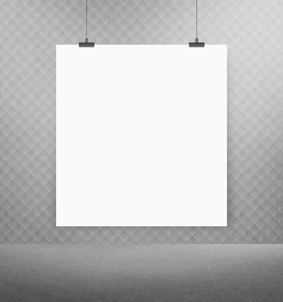 Weißes Plakat an einer Wand — Stockfoto