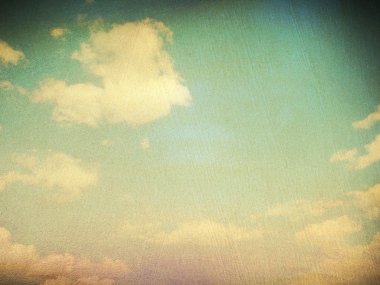 Bulutlu gökyüzünün retro resmi