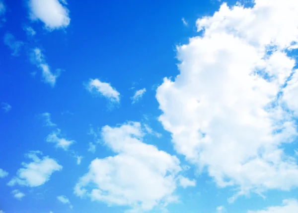 Blue sky background with tiny clouds — Stock Photo, Image