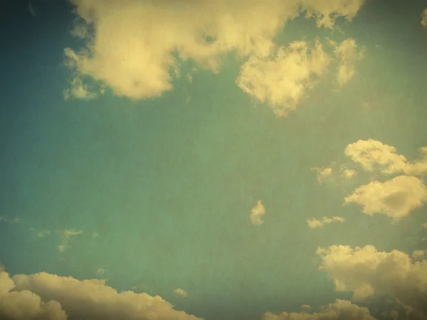 Retro beeld van bewolkte lucht — Stockfoto