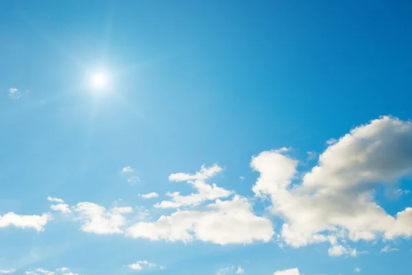 Égi napfény. Természetes égbolt-összetétel. Tervezési elem. — Stock Fotó
