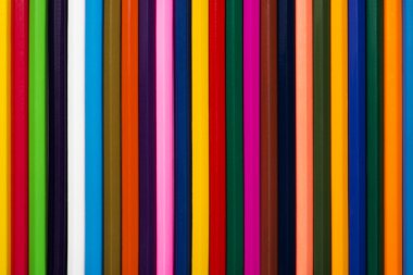 renkli ahşap kalemler çocukların yaratıcılık için arka plan