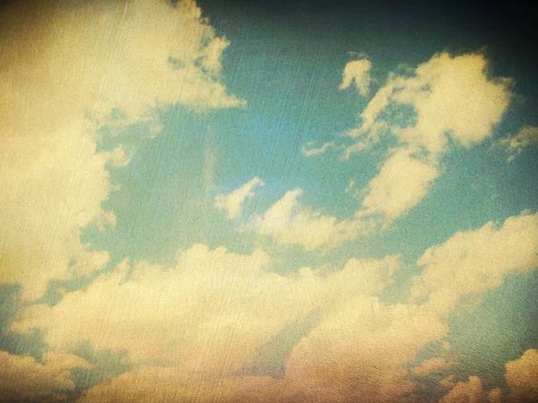 多云天空的倒叙图像 — 图库照片