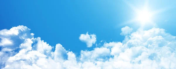 White clouds in blue sky — Stock Photo, Image