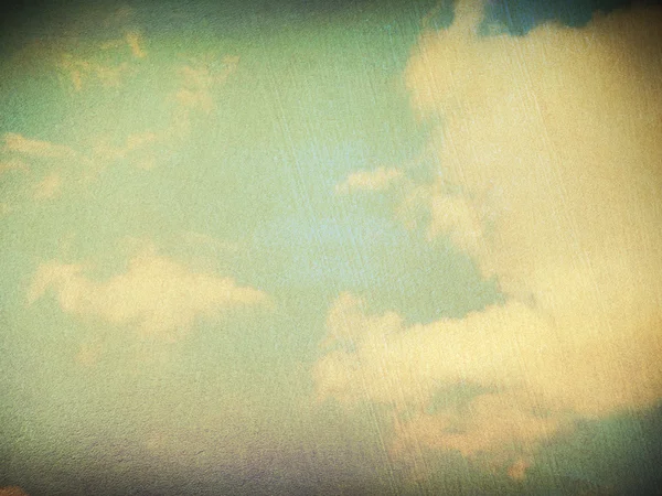 多云天空的倒叙图像 — 图库照片