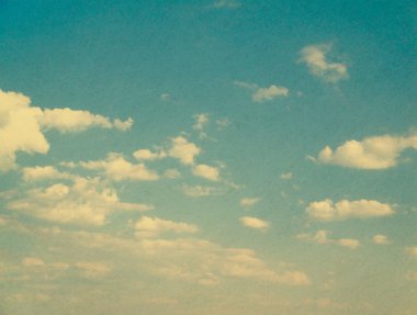 Küçük bulutlu mavi gökyüzü arkaplanı