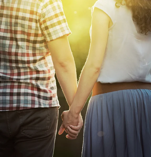 Pareja joven al aire libre —  Fotos de Stock