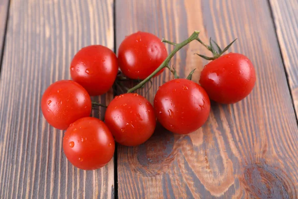 Ripe Tomatoes Branch Wooden Background — Stock Photo, Image