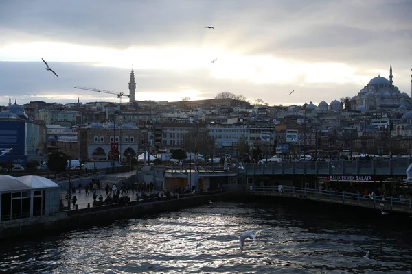 Boottocht Langs Gouden Hoorn Istanbul Turkije December 2021 — Stockfoto