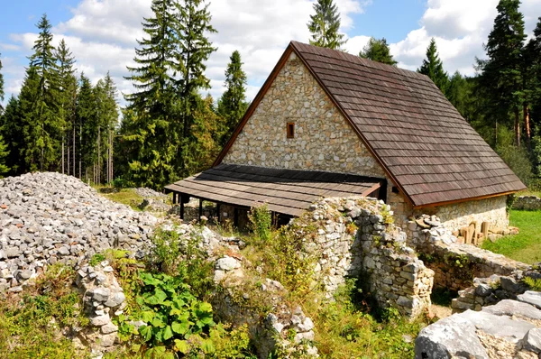 Ruinen des Klosters klastorisko — Stockfoto