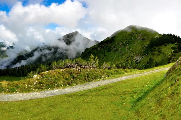 Alperna panorama — Stockfoto